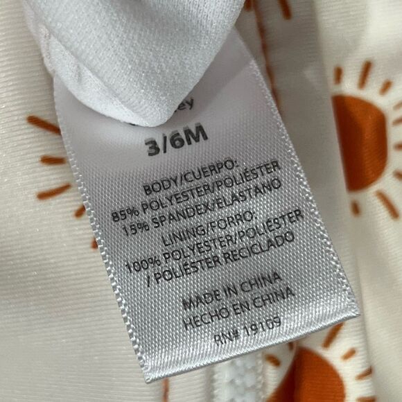 Disney Baby Pooh Swim Rash Guard Baby 3-6 Months Unisex - Picture 3 of 4